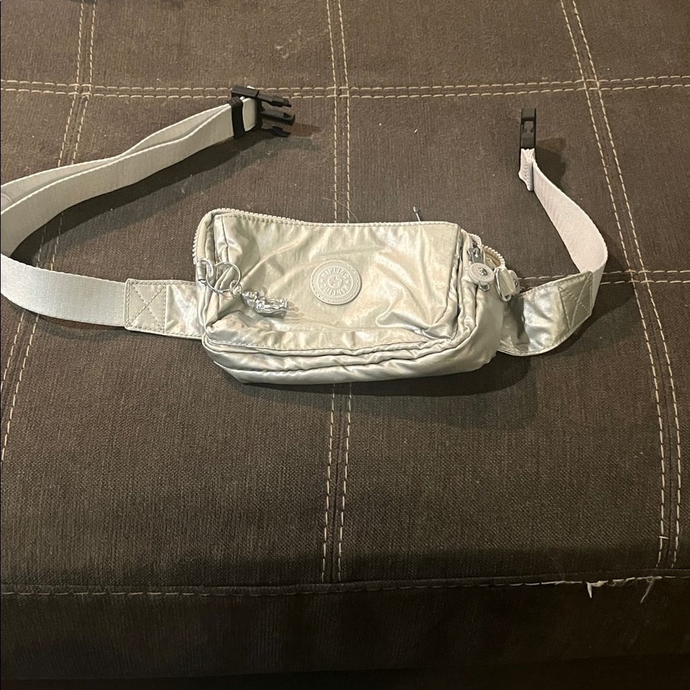 Kipling MERRYL 2-In-1 Convertible Crossbody Waist Bag - Picture 3 of 4